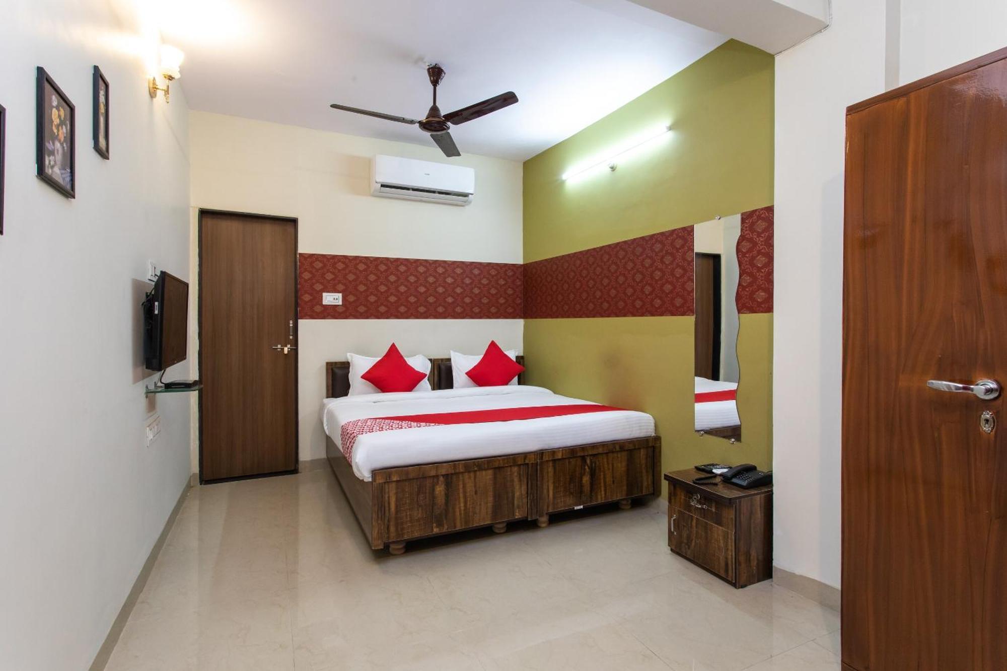 Hotel O Apple Tree Indore Exterior foto
